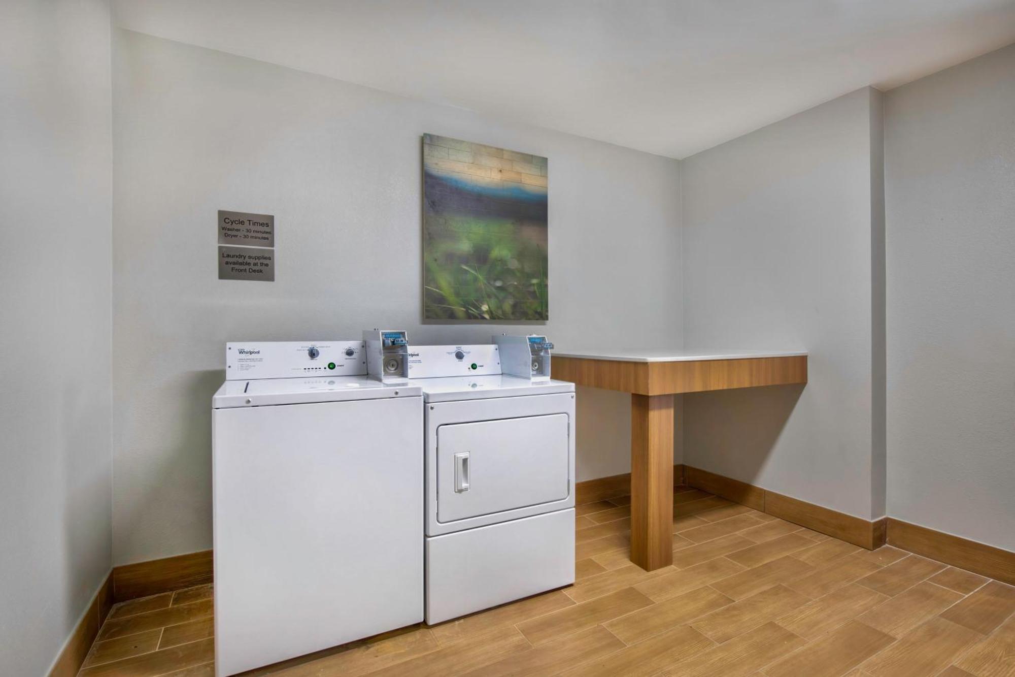 Fairfield Inn & Suites By Marriott Greenwood Exteriér fotografie